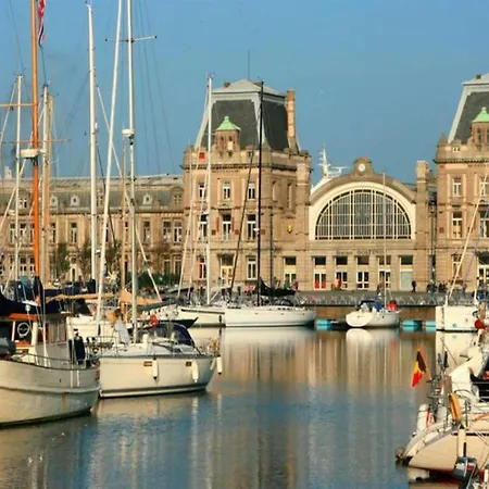 Beautiful With Lateral Sea View Apartment Ostend