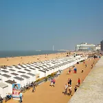 In Near Sandy Beaches * 오스텐드